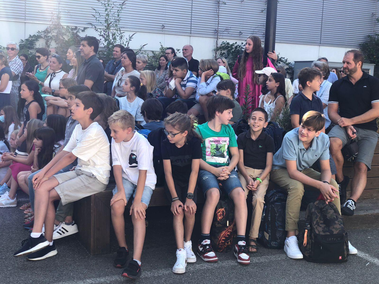 Herzlich willkommen am AlbertEinsteinGymnasium AlbertEinstein